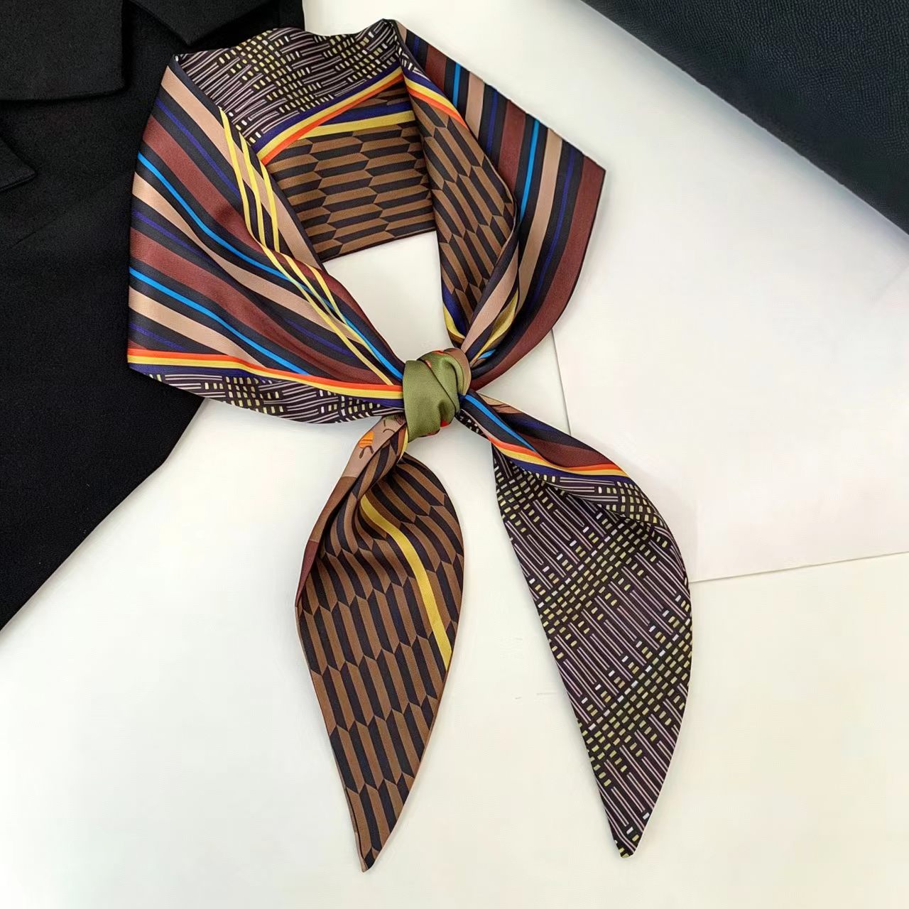 Waist Trainer Women - Foulard di lusso in seta satinata