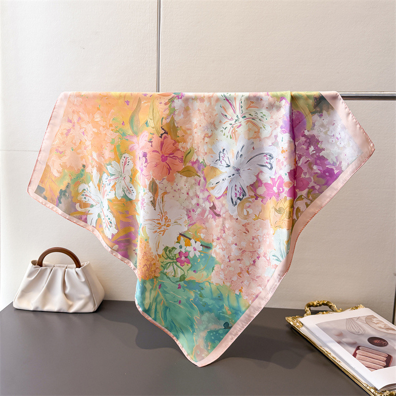 Foulard Quadrato in Seta 70x70 - Waist Trainer Women recensione e prezzo